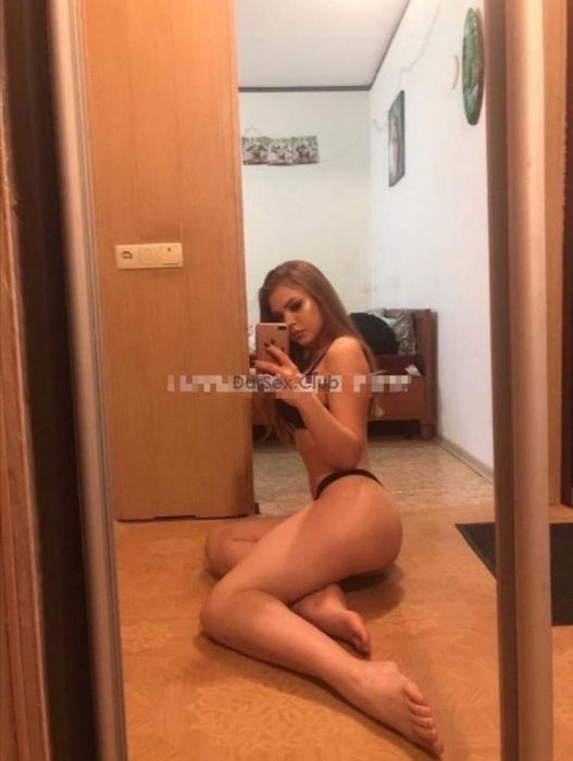 Мужчина как ночная бабочка: что нужно знать о мужской проституции и её восприятии в современном обществе